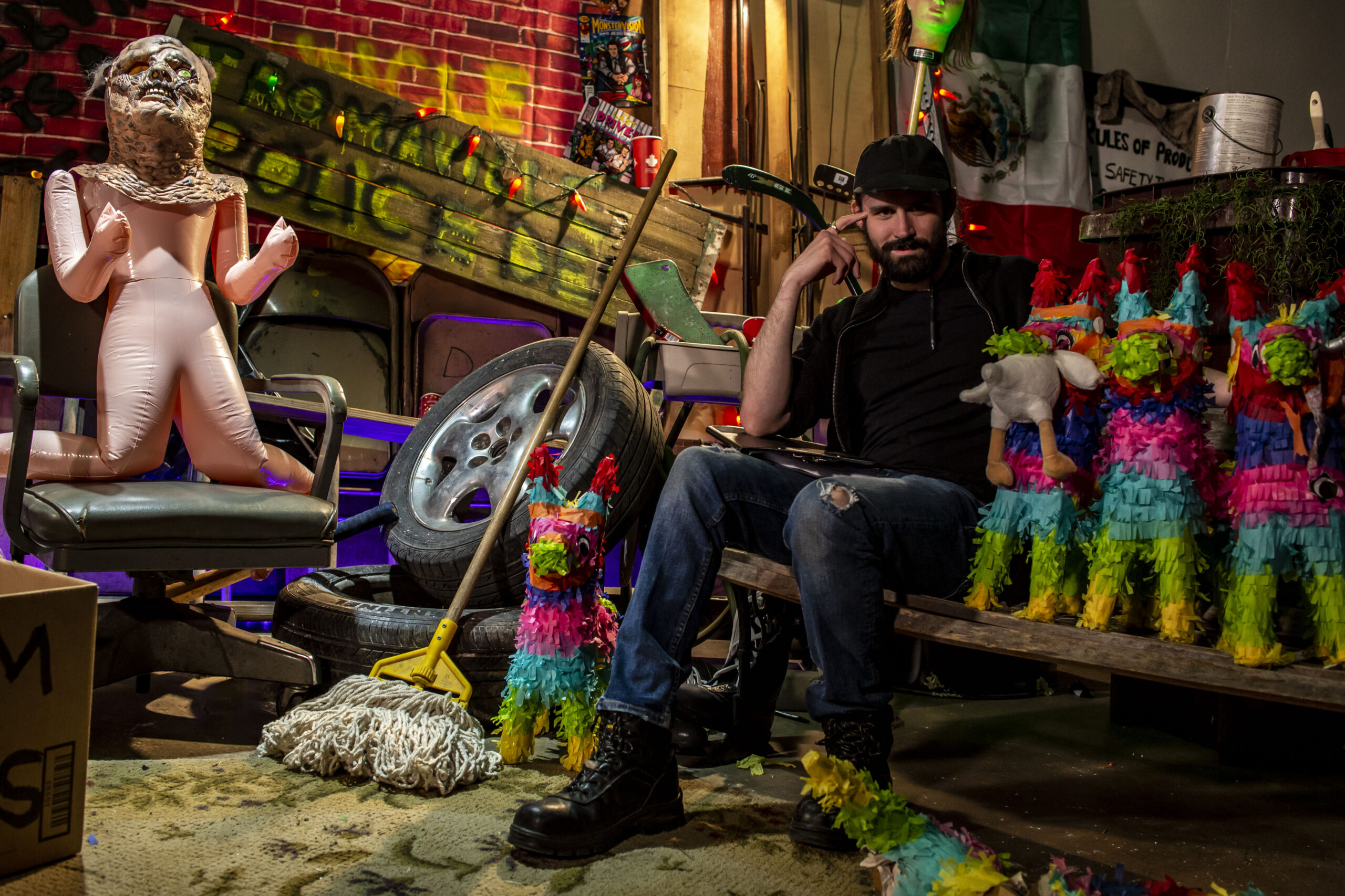 Seb and the pinatas